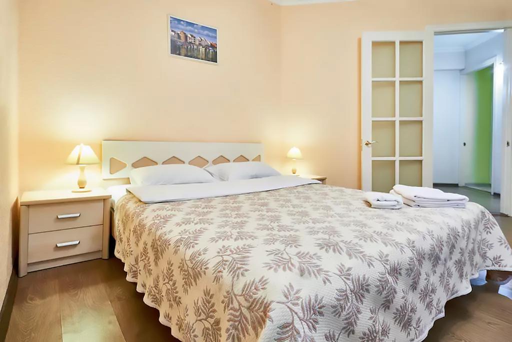 Home Hotel Apartments On Kontraktova Ploshcha 키예프 외부 사진